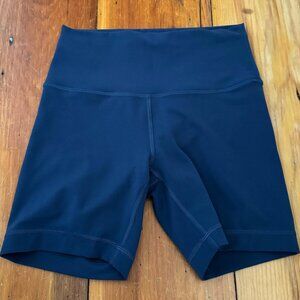 Wunder Train High-Rise Short 6"